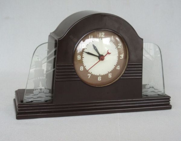 Working Lackner "Nassau" Neon Glo Bakelite Electric Clock Art Deco Nautical