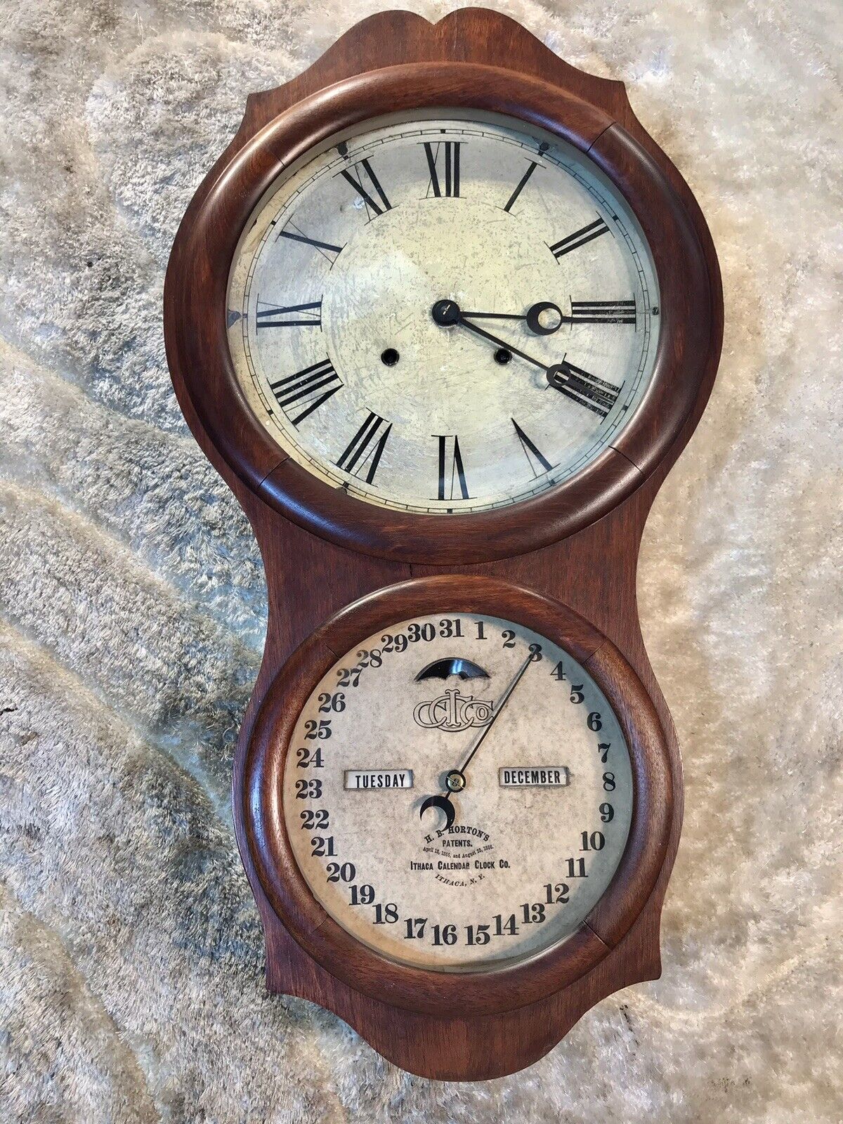 1866 Vintage Antique Ithaca Calendar And Time Double Dial Clock,walnut Case