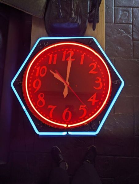 Vintage Neon Wall Clock, The Electric Neon Clock Company Cleveland Ohio