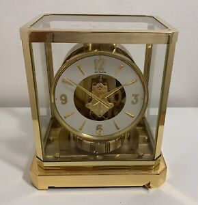 Beautiful, Serviced 1960's Jaeger LeCoultre Atmos 528-6 Round Dial- Working!