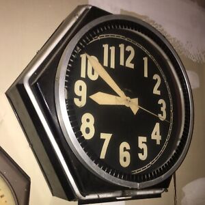 Large Antique Neon Clock Cleveland Co