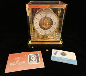 Atmos LeCOULTRE & Cie Caliber 528-8 Swiss Mantle Clock Perpetual Motion 15 Jewel