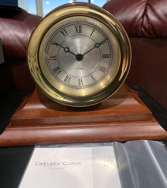 Brand New Presidential Chelsea Clock /Desk or Mantel/ Collectible /Gift /