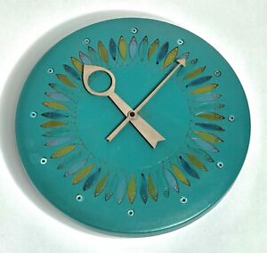 Howard Miller Aldo Londi Bitossi Meridian Model #7543 Fish Wall Clock, 2002
