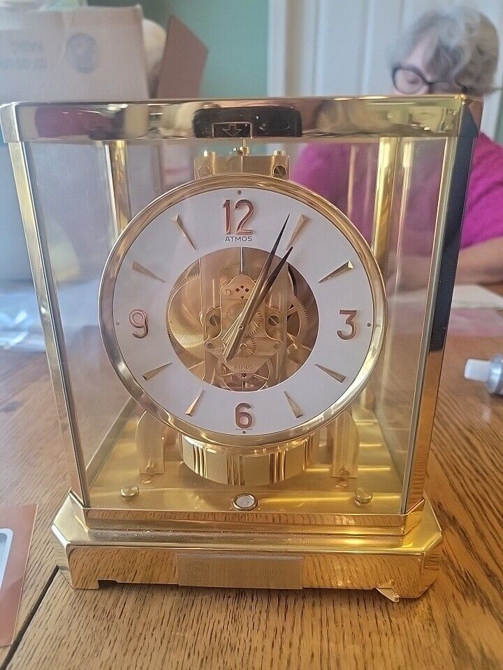 Swiss Atmos 528-8 Jaeger LeCoultre Co Mantle Clock, 15 Jewel Perpetual