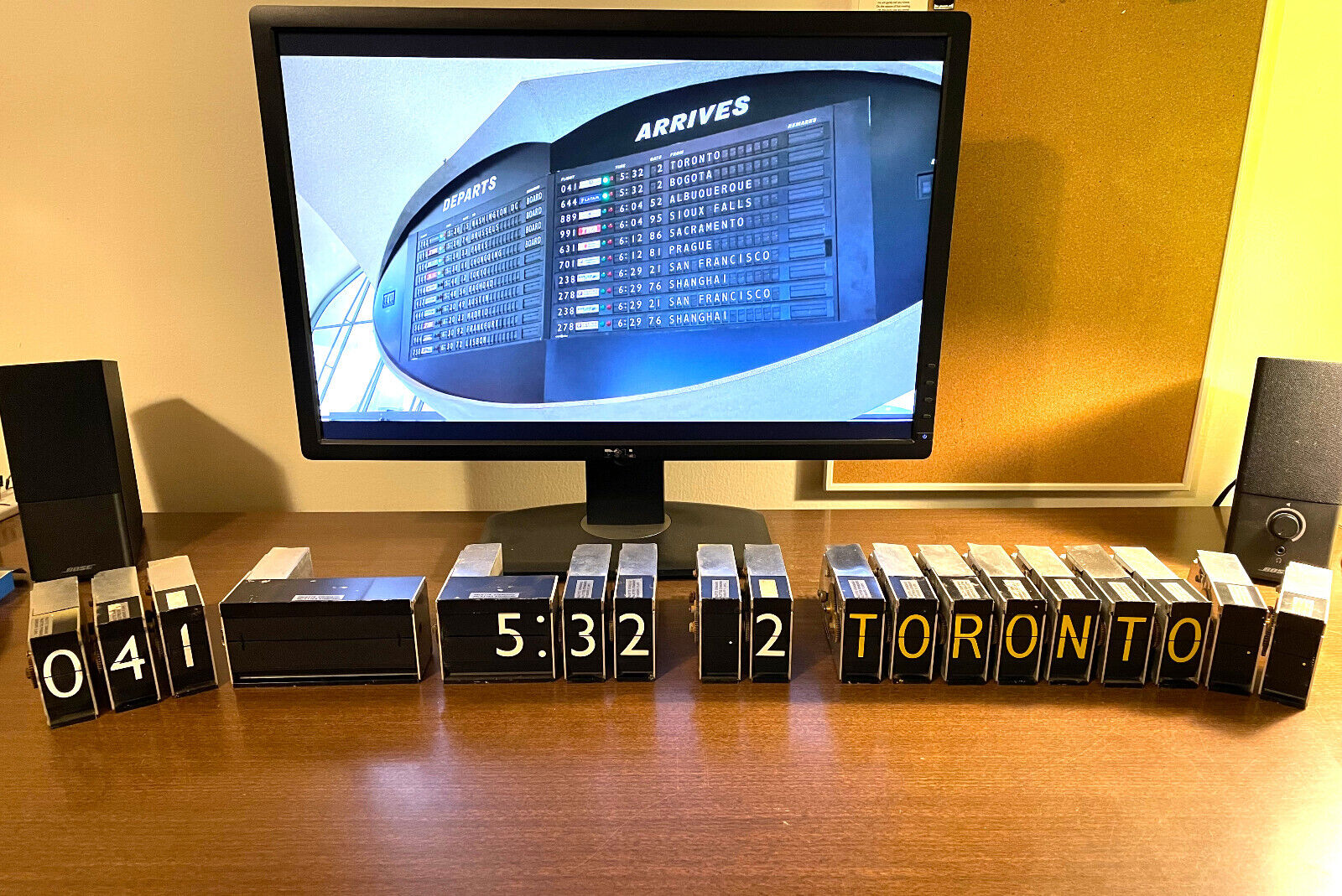 LOT OF 18 Solari Udine Split Flap Units Like TWA Airport Train Departure Board