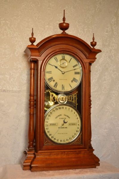 ANTIQUE SOUTHERN CALENDAR CLOCK CO. FASHION NO.3 CLOCK. SERVICED.