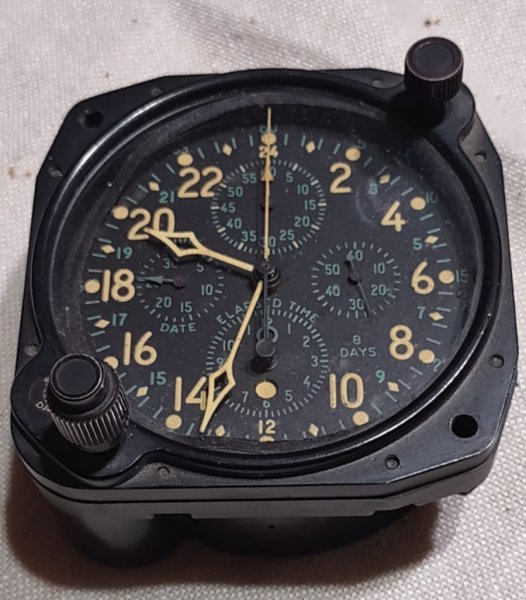 HAMILTON H-37500 USN AIRCRAFT FLIGHT CLOCK, WWII, 8 DAY 16J CHRONOGRAPH
