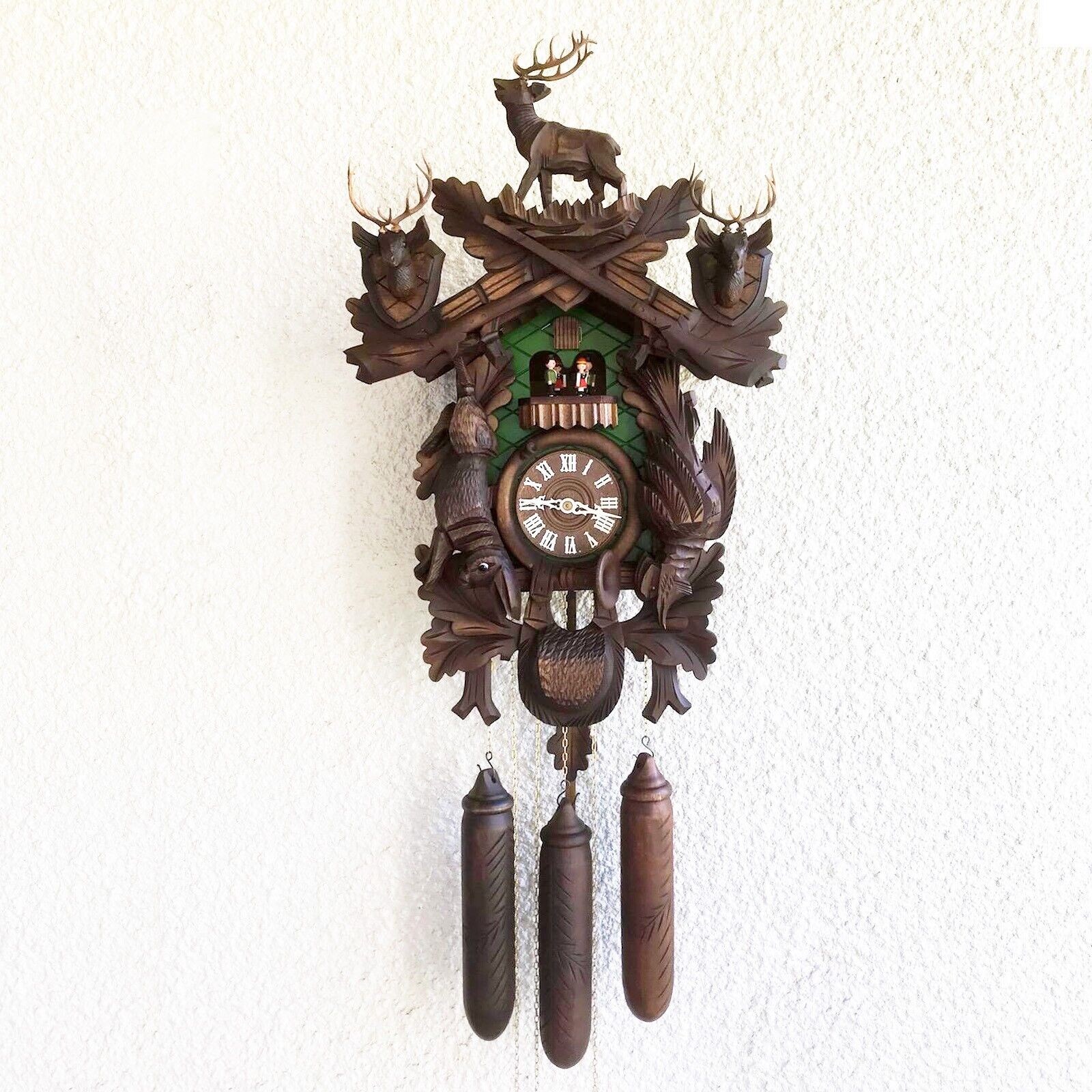 LARGE 23" 8 DAY HUNTER STYLE MUSICAL STANDING BUCK CUCKOO CLOCK