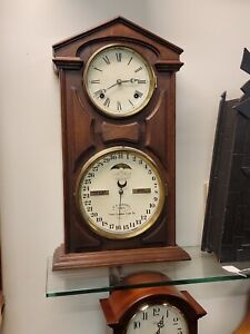 Ithaca Calendar Clock