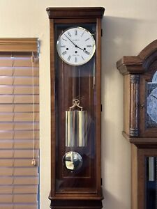Howard Miller Milan Wall Clock Model 613-212 Cherry Wood Cable Drive .
