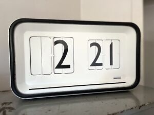 Vintage Cifra 12 Clock by Gino Valle for Solari Udine, 1960 for