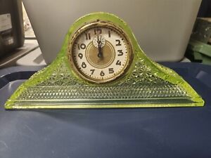 VASELINE GLASS TAMBOUR MCKEE MANTLE CLOCK “RARE” 1923