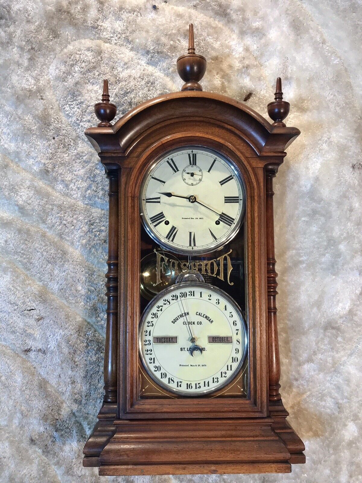1870 Antique Double Dial Seth Thomas Fashion Southern Calendar Strike Clock