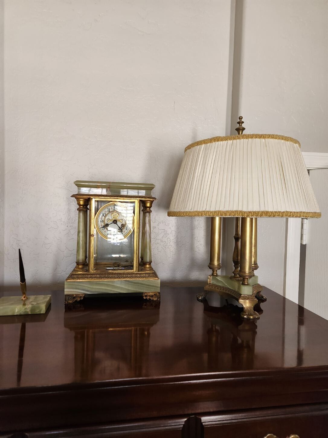 Antique French Victorian Mantel clock Green Onyx Marble Clock, Lamp, and pen set