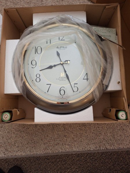 Rhythm Small World "Performing Musicians" Wall Clock Model 4mh638rh08 - NEW