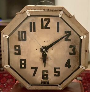 1940s Electric Neon Clock Co Cleveland, Ohio Octagon Wall Clock