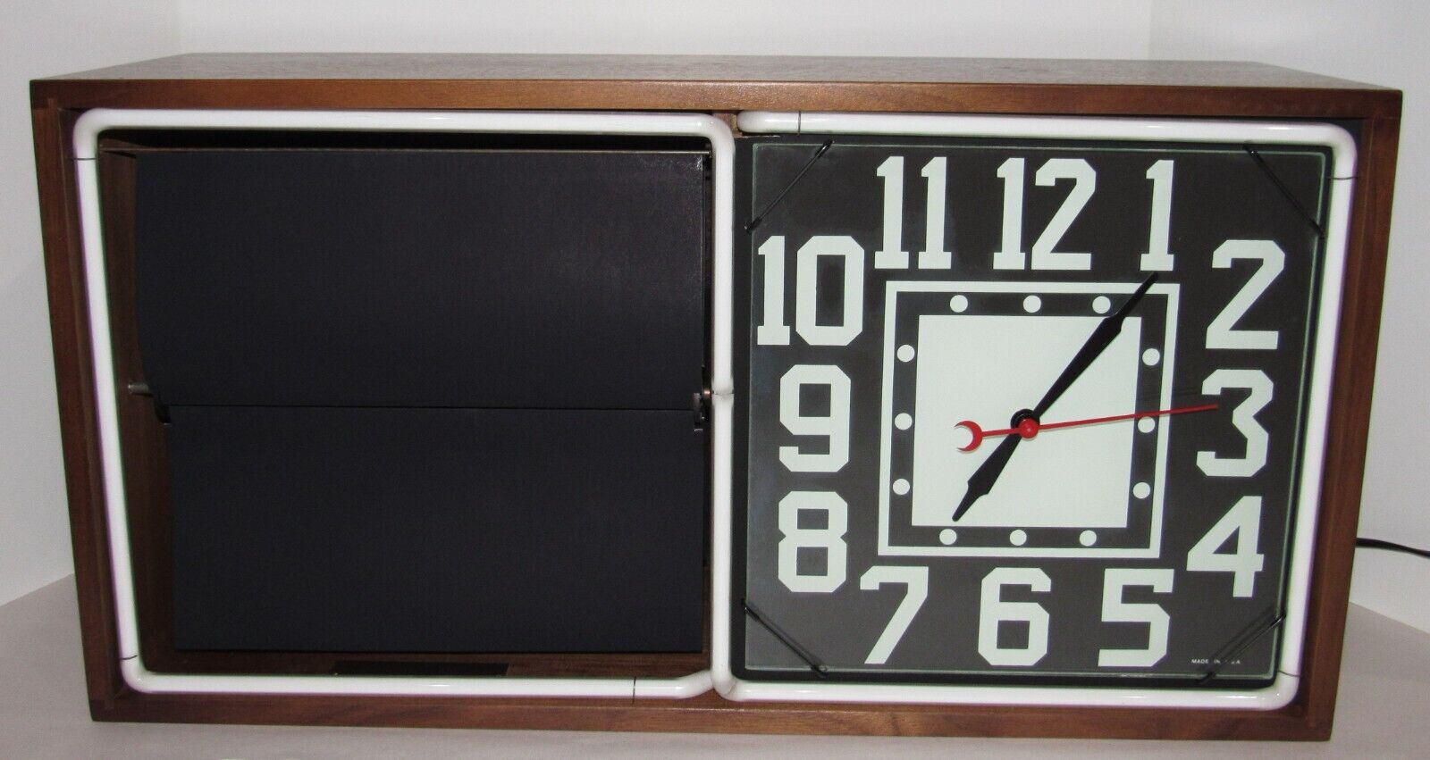 Vintage Action AD Clock Neon Advertising Clock with Rotating Flipping Ad Wheel