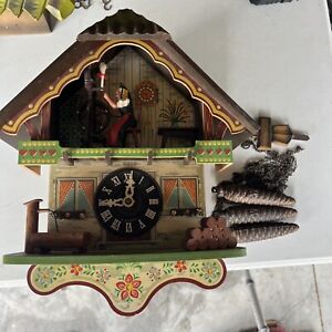 E. Schmeckenbecher Spinning Wheel Cuckoo Clock