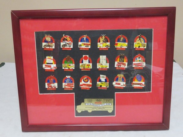 COCA COLA OLYMPIC PIN SET DELIVERY TRUCKS OF COCA COLA 1924-2000