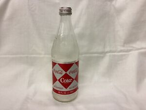 Scarce 1960s Coca Cola Coke 16 Oz Bottle Foil Diamond Label & Twist Off Cap