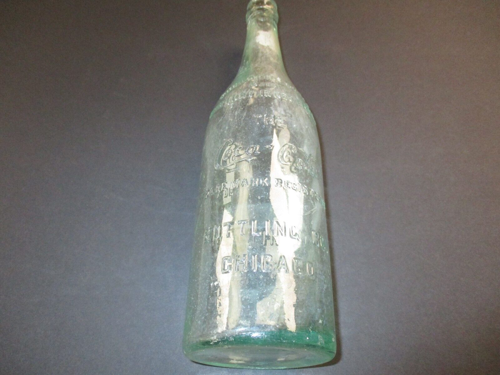 VINTAGE QUART EMBOSSED COCA-COLA BOTTLE FROM CHICAGO ILLINOIS IL.