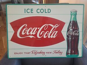 Vintage 1950's Ice Cold Coca Cola Fishtail Metal Sign Excellent Condition