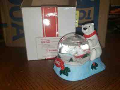 2003 Hardee's Coca-Cola Coke Collectible Snow Globe Polar Bear with box