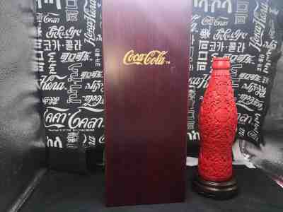 rare china coca cola imited edition Carved lacquerware bottle Not for sale box 