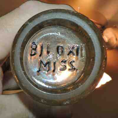 RARE ORIGINAL MO- GRAPE ODA POP BOTTLE " BILOXI, MISS."