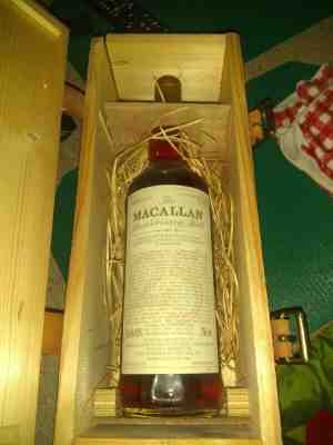 Macallans 25th 1974 bottled 1999 Complete Unopened