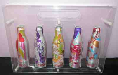 HTF! Complete set M5 Aluminium Coca-Cola bottles 2005 in acrylic display