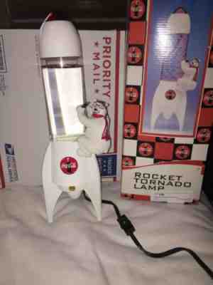 Vintage Motion Coke Coca Cola Electronic Light Up Water Globe Rocket Lamp W/Bear