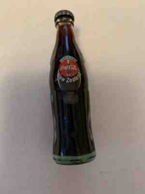 COCA-COLA (NEW ZEALAND) MINIATURE BOTTLE MAGNET, NEW OLD STOCK