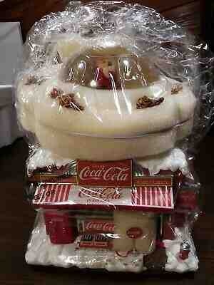 Danbury Mint Coca-Cola Christmas Snow Globe, Year 2000, RARE