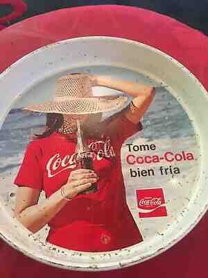 Coca-Cola 1970s Tome Coca-Cola Bien Fria Mexican Round Metal Tray