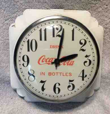 VTG Drink Coca Cola in Bottles Wall Clock, windup, made in Winsted Conn, USA