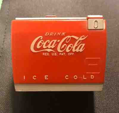 Vintage 1950s Coca Cola Cooler Christmas Xmas Edition Toy Wind Up Ice Music Box.