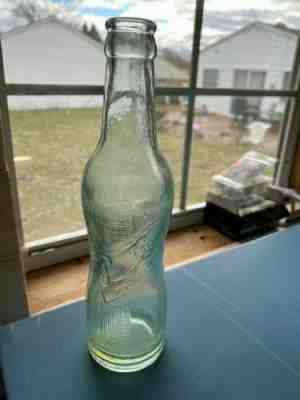 VINTAGE PEPSI COLA EMBOSSED SODA BOTTLE PEANUT PINCHED DESIGN 6 1/2oz Grn Glass