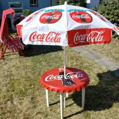 RARE ~ VTG 1993 COCA COLA BOTTLE TOP PATIO TABLE & UMBRELLA CAP BEACH PORCH