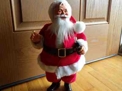 Coke Coca Cola Bottle in Santa Claus Hand 1984 Bob Robins R Dakin Jericho NY 15"