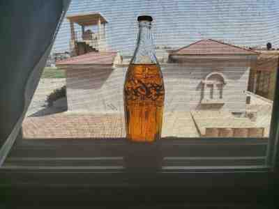 Vintage caca cola saudi Arabia 770 ml very rare 1982 good condition