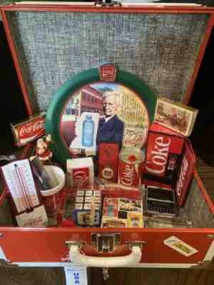 LOT Vintage Coca Cola Memorabilia Collectibles In Collectors Briefcase New