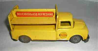 VINTAGE 1950'S COCA-COLA LINEMAR FRICTION DELIVERY TRUCK