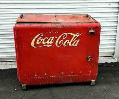 VINTAGE COCA COLA REFRIGERATOR CHEST ORIGINAL NON WORKING FOR RESTORE ! SODASHOP