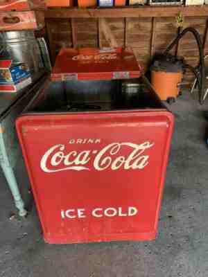 Original Vintage Westinghouse WD-12 Coca Cola Cooler, Excellent Working Cond