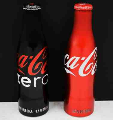 *HTF! U.S.A. Crown Cap version 2007 aluminum Coca Cola 2 Bottle Set NO BAR CODE