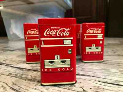 Vintage 1950’s Coca Cola Vending Machine Coca-Cola Coin Bank Tin