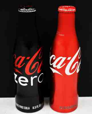*HTF! U.S.A. Crown Cap version 2007 aluminum Coca Cola 2 Bottle Set NO BAR CODE
