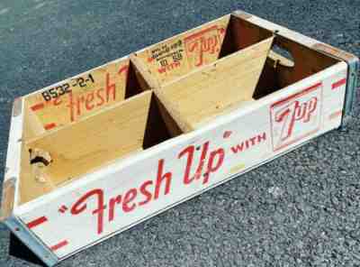 Vintage Near Mint 1959 Fresh Up 7up Wood Soda Pop Crate Pittsburgh PA